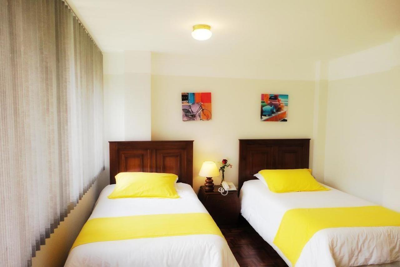 Hotel Rincon Escandinavo กีโต ภายนอก รูปภาพ