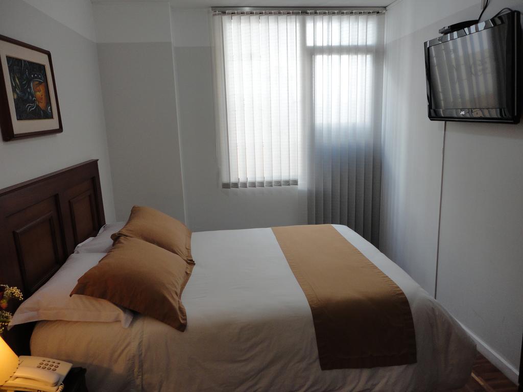 Hotel Rincon Escandinavo กีโต ห้อง รูปภาพ