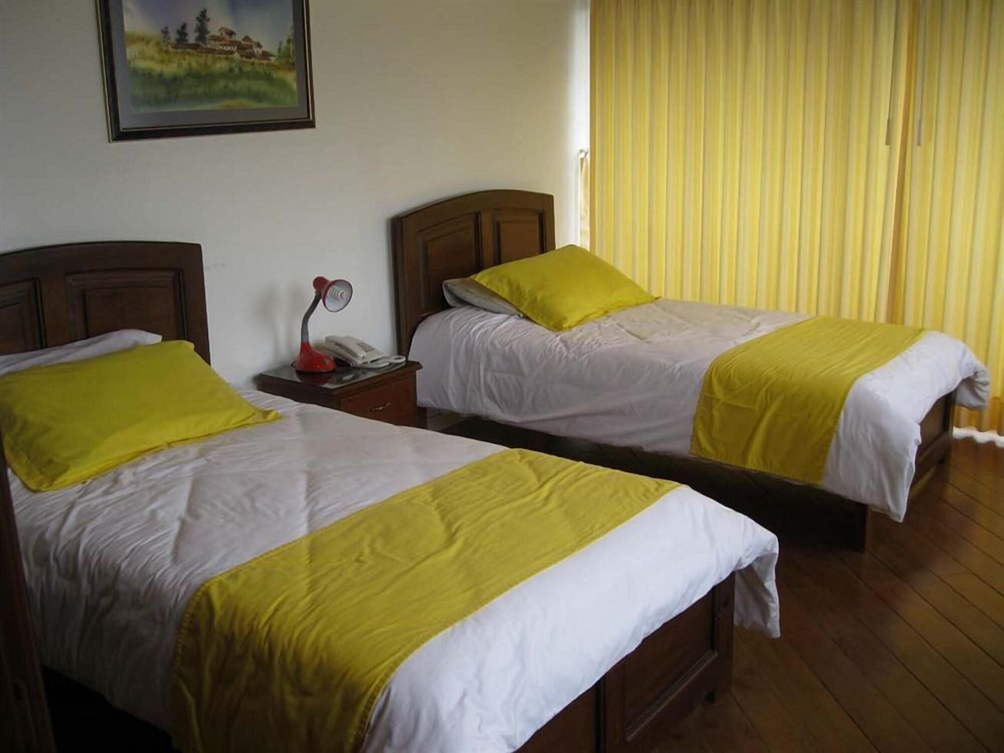Hotel Rincon Escandinavo กีโต ภายนอก รูปภาพ