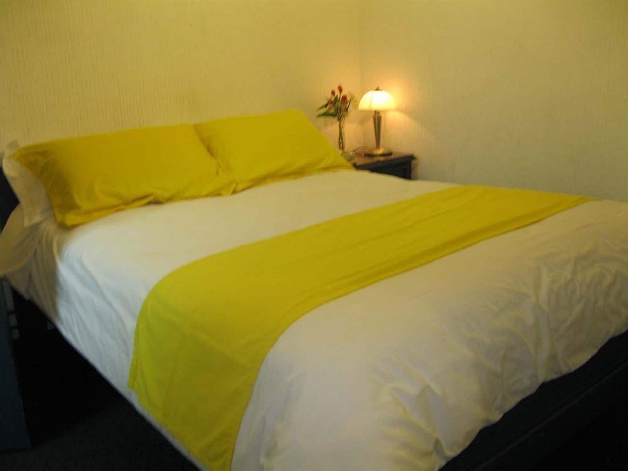 Hotel Rincon Escandinavo กีโต ภายนอก รูปภาพ