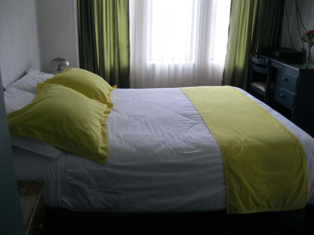 Hotel Rincon Escandinavo กีโต ภายนอก รูปภาพ