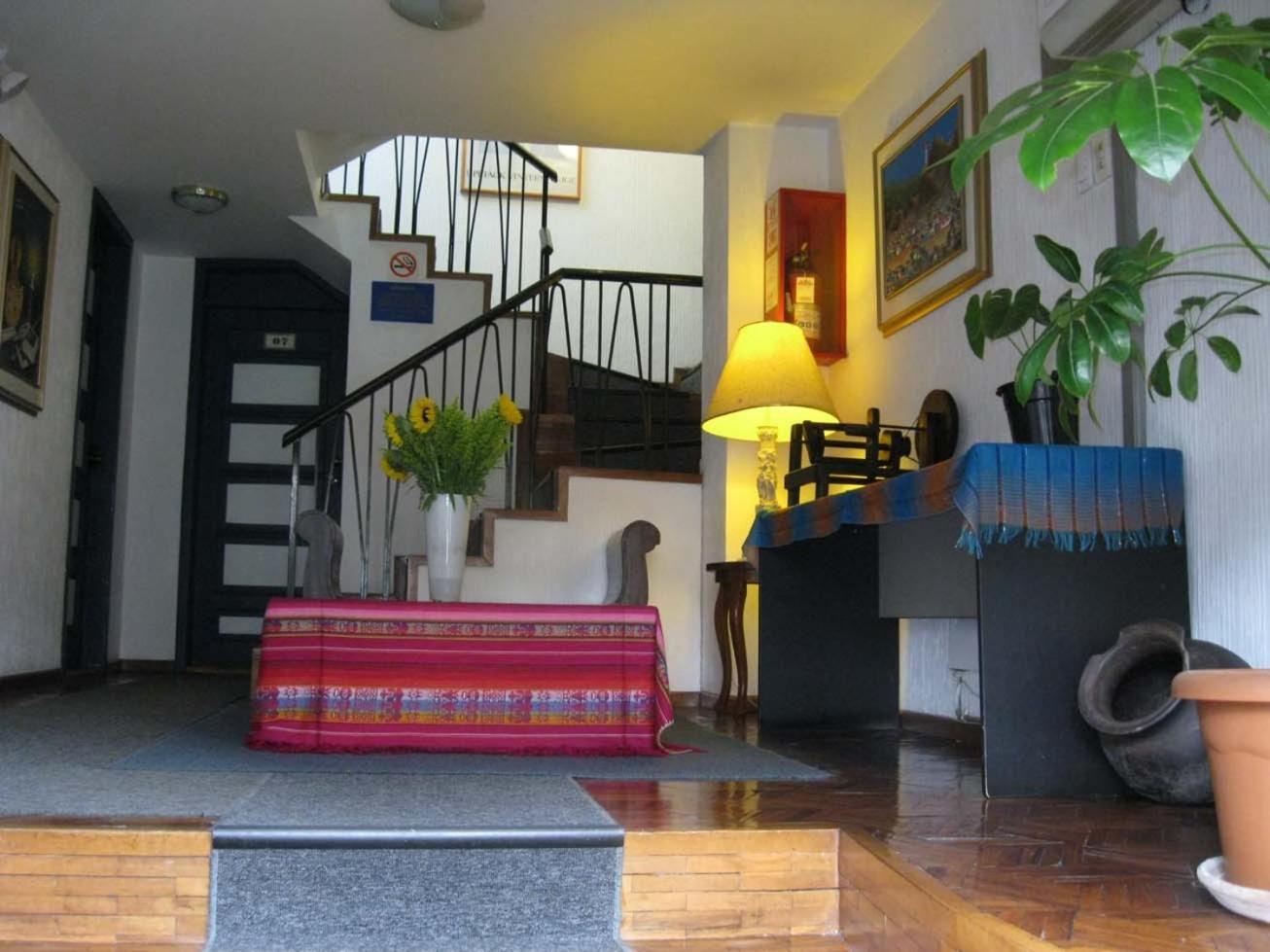 Hotel Rincon Escandinavo กีโต ภายนอก รูปภาพ