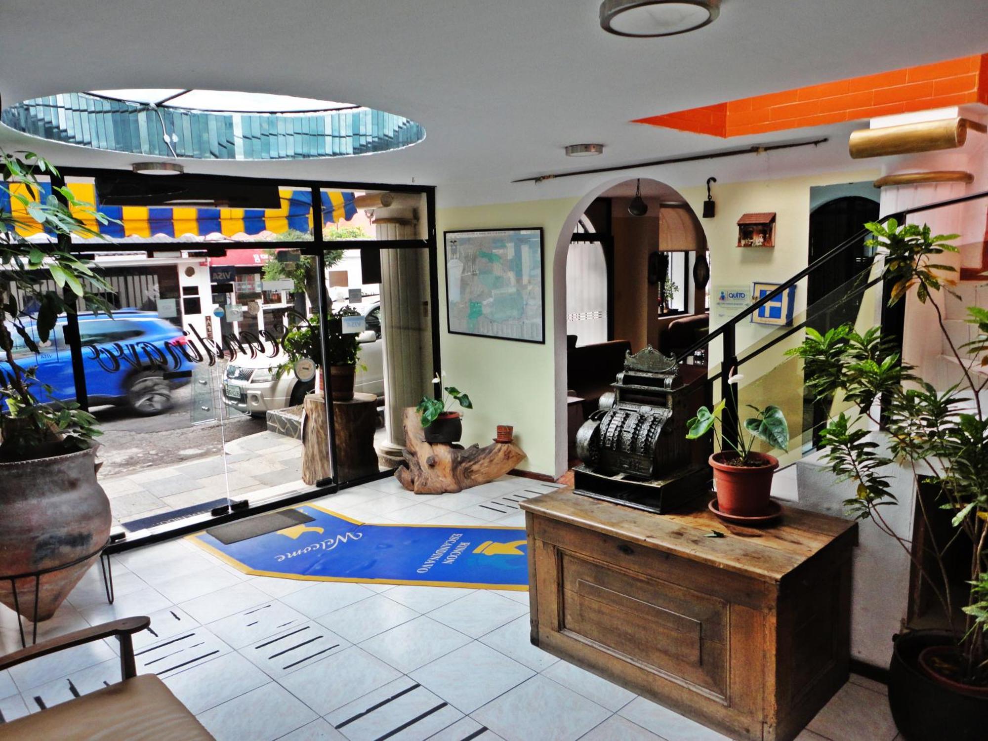 Hotel Rincon Escandinavo กีโต ภายนอก รูปภาพ