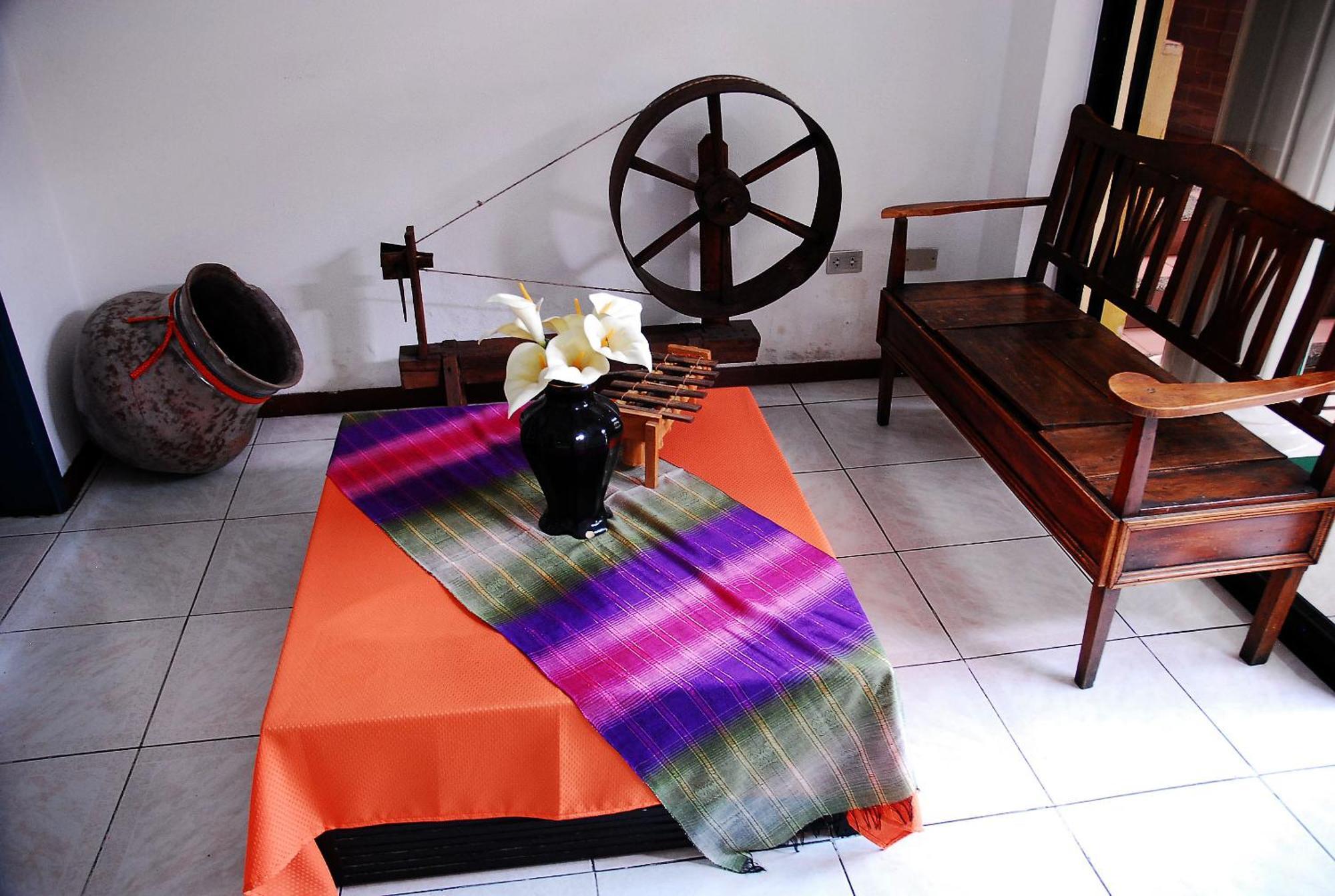 Hotel Rincon Escandinavo กีโต ภายนอก รูปภาพ